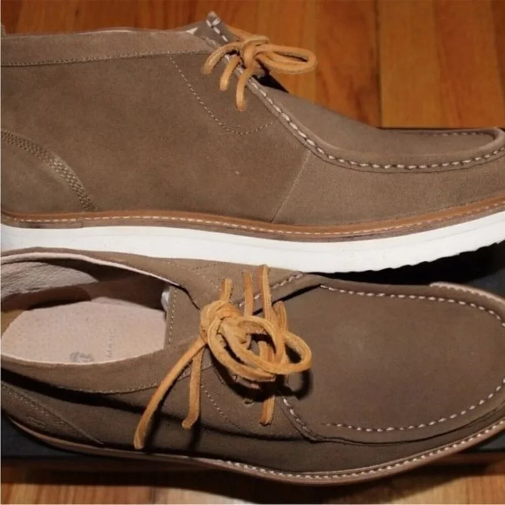 ANDREW MARC HAVEN CARIBOU/ WHITE/DK CYMBAL CHUKKA SUEDE LACE UP BOOT size 13